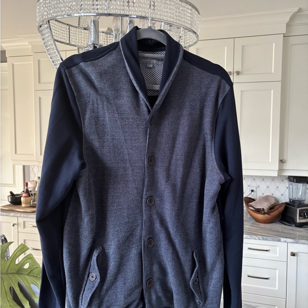 Men’s high-quality hydrogen brand cardigan, navy blue size medium